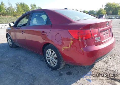 2010 Kia Forte Ex z USA, uszkodzony, nr VIN KNAFU4A2XA5095660
